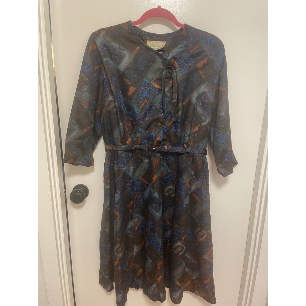 Vintage 1950s 60s‎ Dress Berkshire Abstract Print  B-Tween Size Has Belt M-L